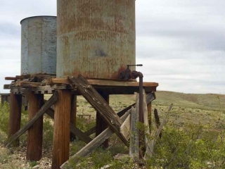 lake-valley-water-towers